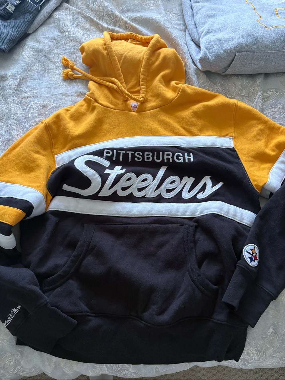 Mitchell & Ness Pittsburgh Steelers Hooded Pullover - Gold, Black & White